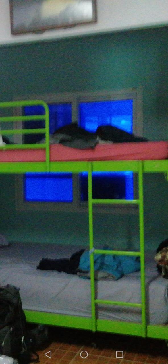 Neverland Dorm Phi Phi-öarna Rum bild